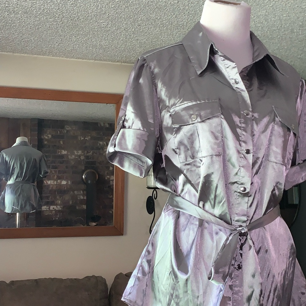 Adiva Metallic Shining Silver Gray Button Up Short Sleeve Shirt with tie waist